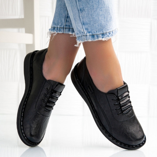 Обувки Rika Black