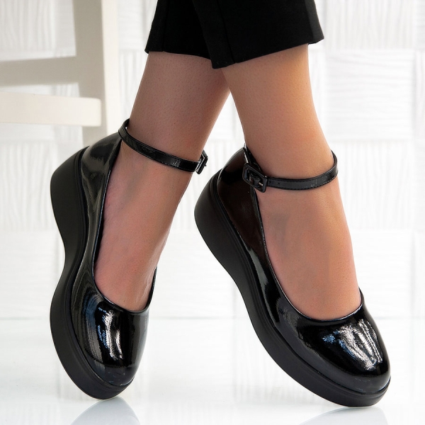 Обувки Melanie Black