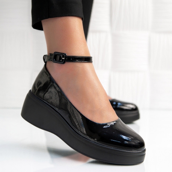 Обувки Melanie Black