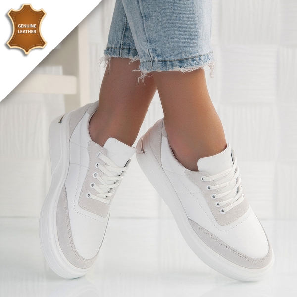 Обувки Colombo White