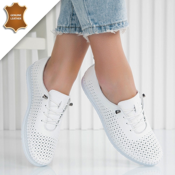 Обувки Happy White