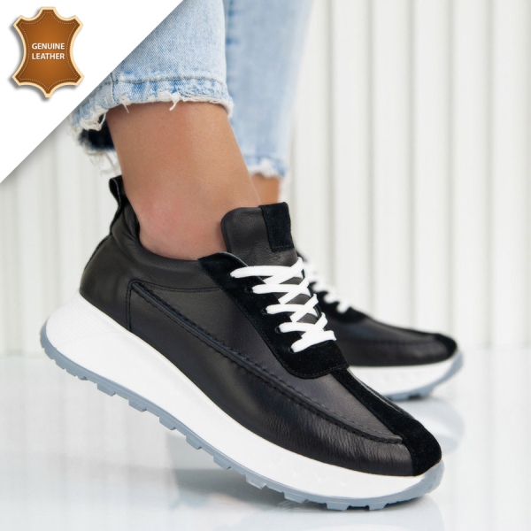 Обувки Karolina Black