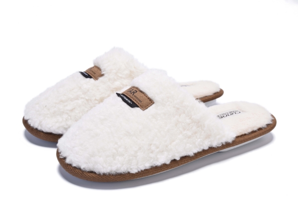 Пантофи Fifi White