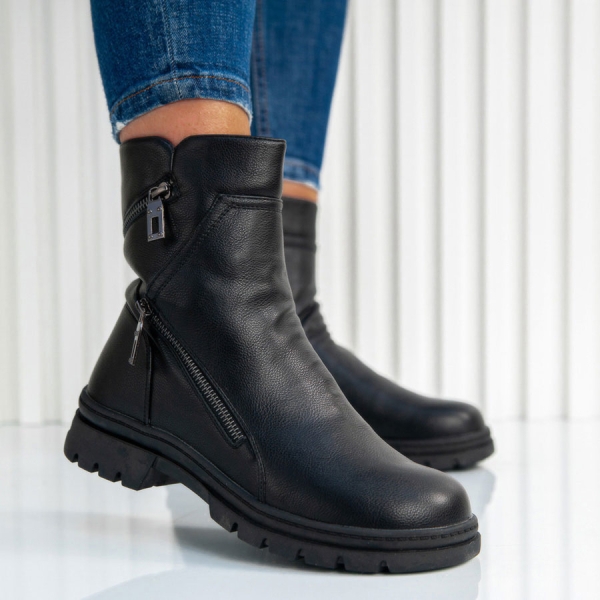 Боти Jeneva Black