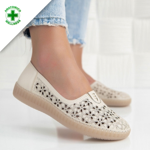 Обувки Helga Beige