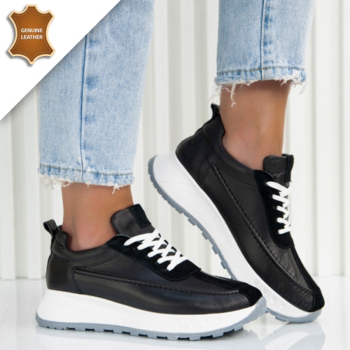 Обувки Karolina Black