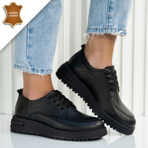 Обувки Loka Black