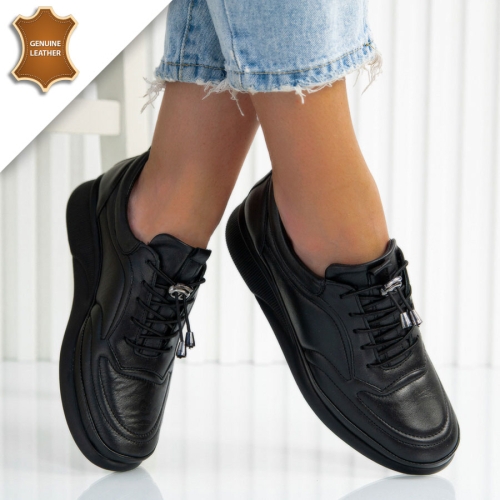 Обувки Manora Black