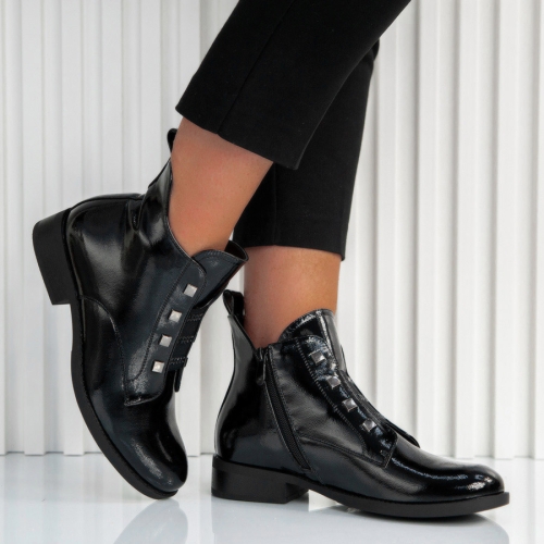 Боти Deina Black