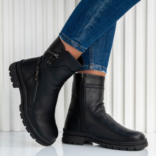 Боти Jeneva Black