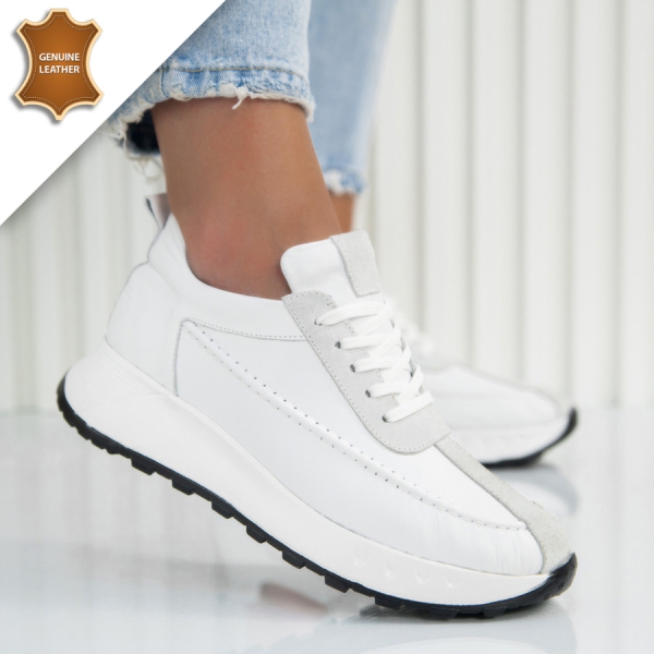 Обувки Karolina White