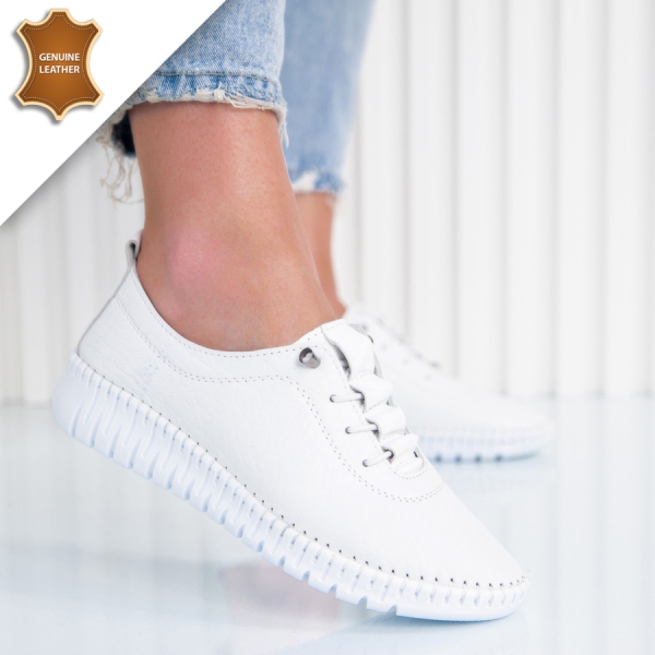 Обувки Kendal White