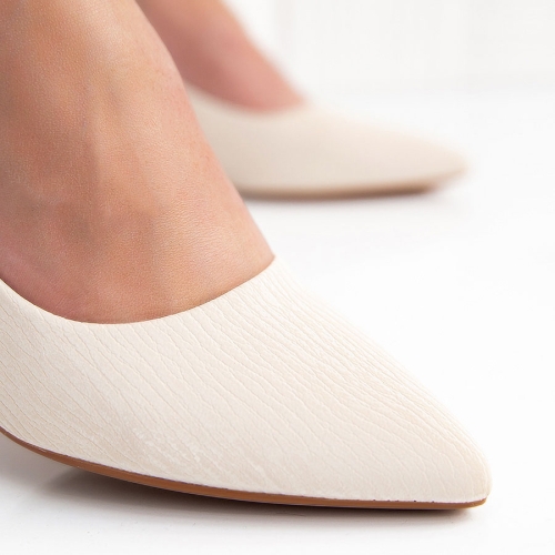 Обувки Juana Beige