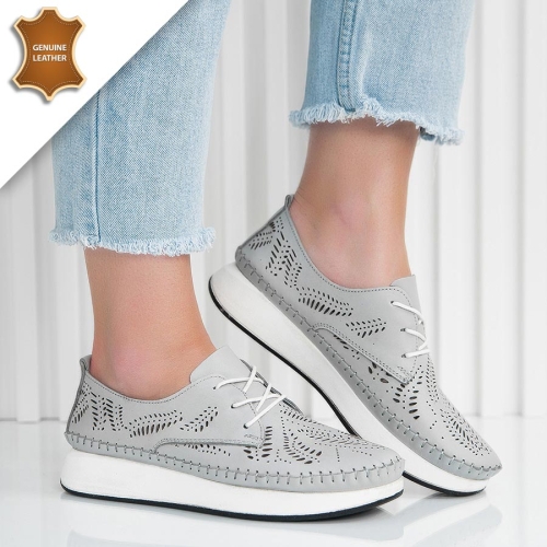 Обувки Flora Grey