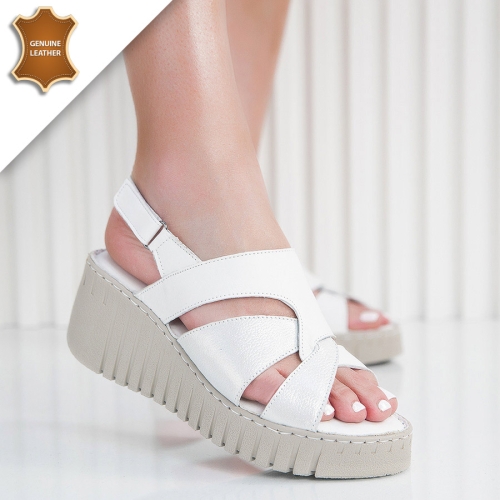 Сандали Casandra White