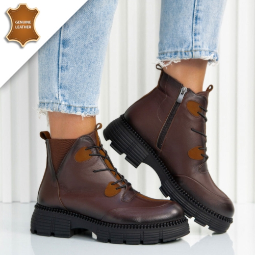 Боти Carla Brown