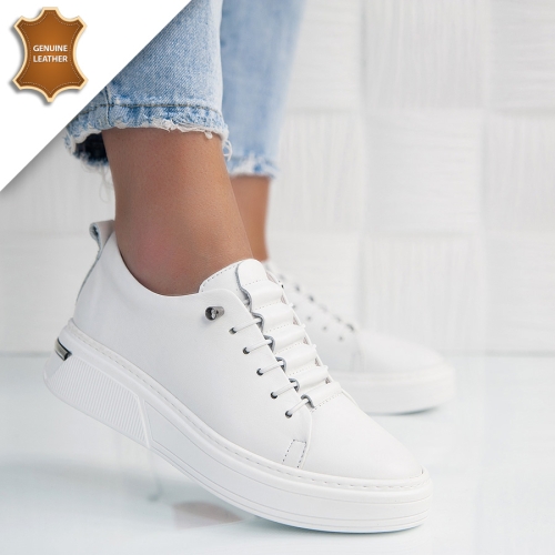 Обувки Zara White