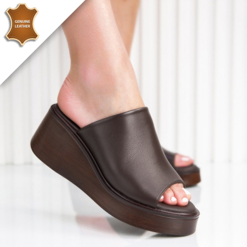 Чехли Hailey Brown