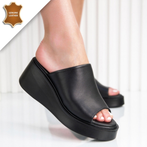 Чехли Hailey Black