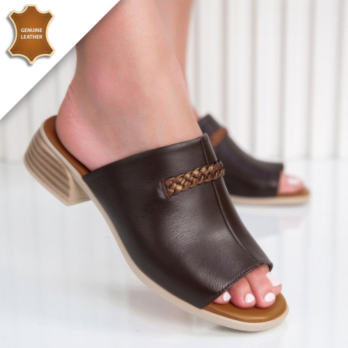 Чехли Dakota Brown